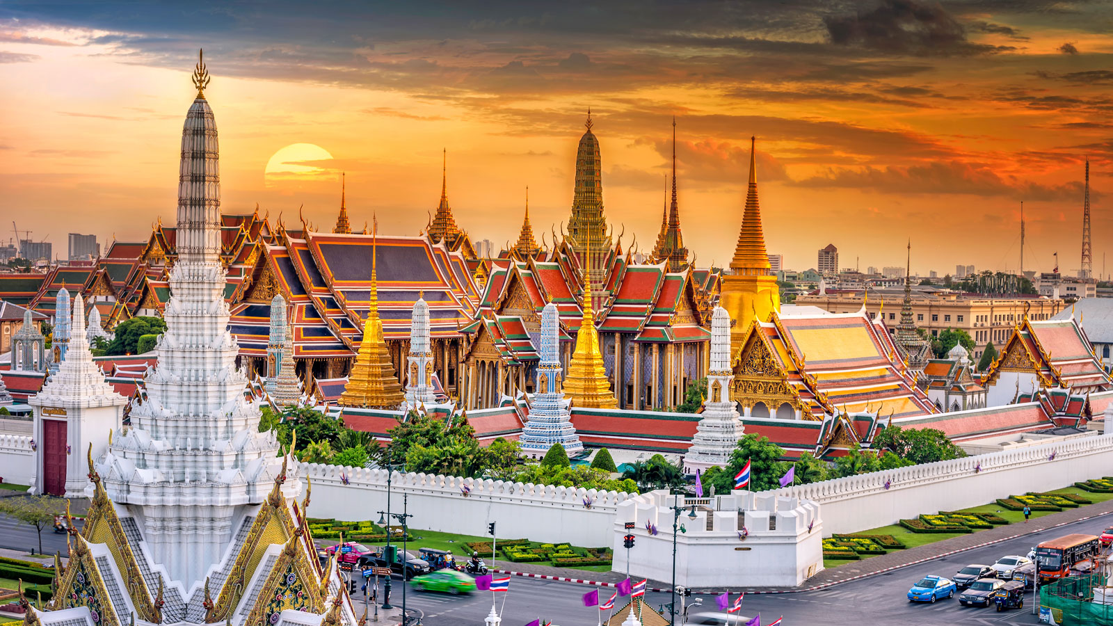 The Grand Palace & Wat Phra Kaew